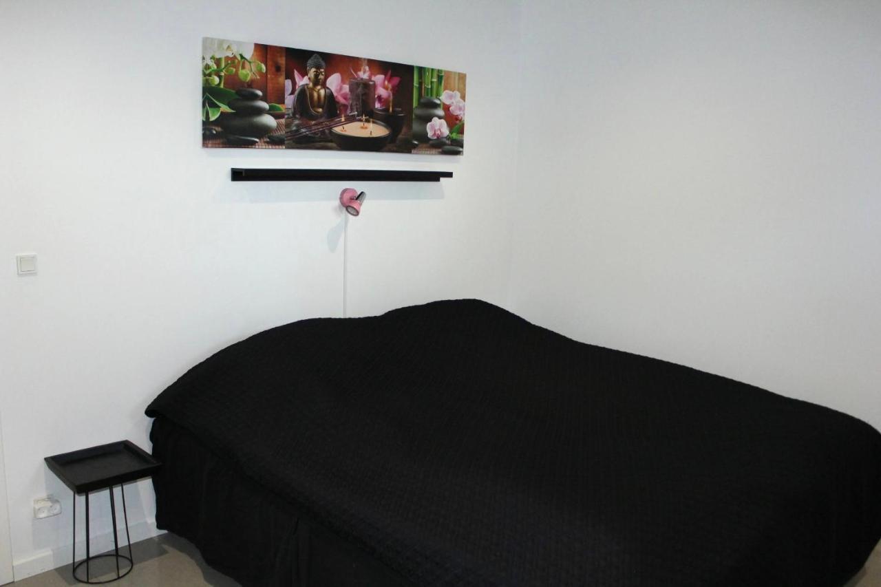 Lothani Luxury Inn Aalborg Extérieur photo